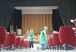 Konzerthalle - Till Brand