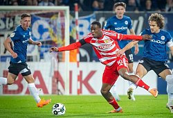 union1 - 1 - Sarah Jonek