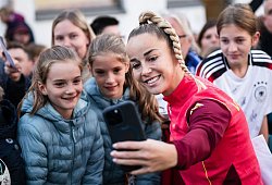 Training Fußball Nationalmannschaft Frauen - Marius Becker/dpa