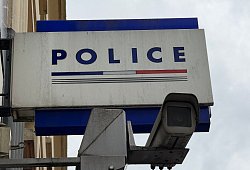 Stalker versteckt sich unter Bett der Ex-Frau - Rachel Boßmeyer/dpa