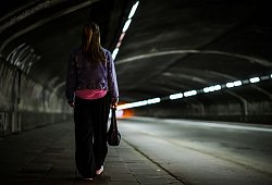 Sicherheitsgefühl von Frauen in der Nacht - Christoph Reichwein/dpa