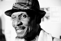 Jimmy Cliff - Andrew Gombert/EPA/dpa