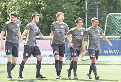 Strahlende Gesichter nach dem Führungstreffer: (von links) Nico Zünd, torschütze, Jan-Justin Johannhörster, Tim Zeihe, Daniel nadig und Dawid Stroisz. - Sebastian Lucas