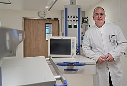 Prof. Dr. med. Johannes-Josef Tebbe - 1 - CAROLIN BROKMANN-FÖRSTER