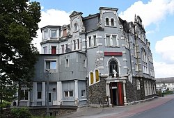 Im SG-Club setzte man sich über die Corona-Regeln hinweg. - Ilja Regier