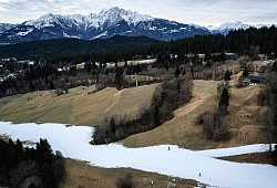 Schneemangel in der Schweiz - Gian Ehrenzeller/KEYSTONE/dpa