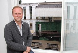 Intendant Georg Heckel - Barbara Luetgebrune(LZ)