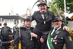 kap-oh-schuetzenfest-jux-vogelschiessen- - 1 - Karin Prignitz