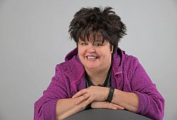 pressefoto_von-liebe-allein_2__helge_boele - Bildrechte: Ingrd Kühne