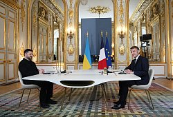 Präsident der Ukraine in Frankreich - Christophe Ena/Pool AP/AP/dpa