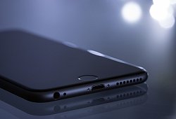 iPhone - Pixabay