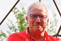 Thomas Schwekendiek - 1 - Bastian Giebel