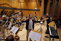 An den Instrumenten: - Thomas Krügler