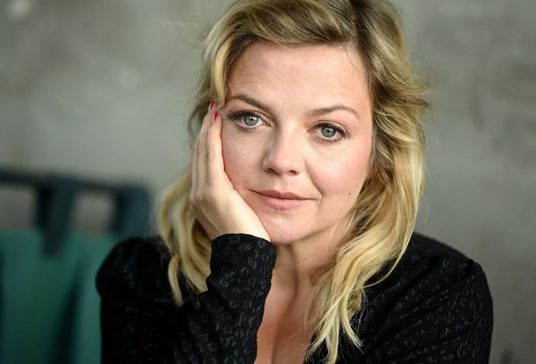 Sängerin Annett Louisan nennt ihr neues Album «Babyblue». - © Britta Pedersen/dpa-Zentralbild/dpa/Archiv