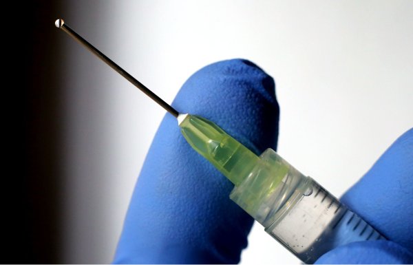 Der Angeklagte soll neun Patienten tödliche Injektionen verabreicht haben. (Symbolbild) - © Karl-Josef Hildenbrand/dpa