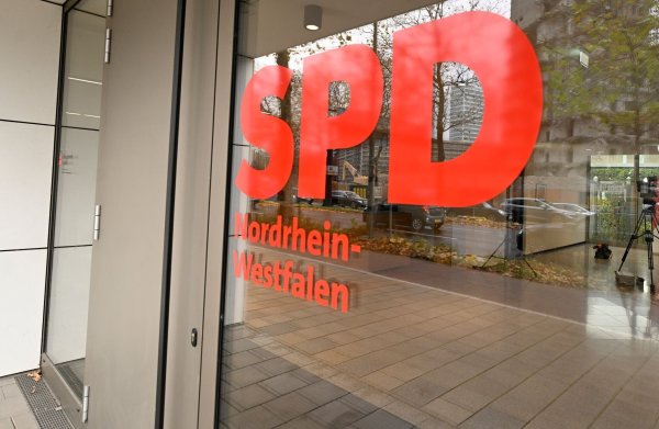 Die Kommunen wissen am besten, wo die Milliarden aus dem Sondervermögen für Infrastruktur zu investieren sind, meint die nordrhein-westfälische SPD. (Symbolbild) - © Roberto Pfeil/dpa