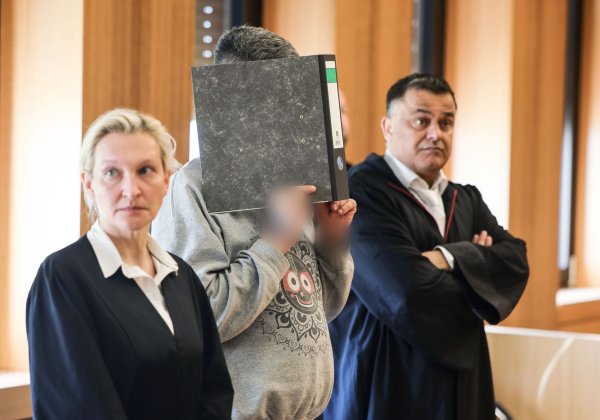 Laut Anklage fühlte der Mann sich von den Patienten genervt und gestört. - © Oliver Berg/dpa