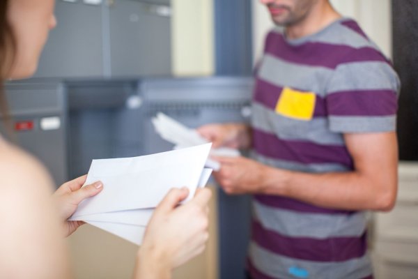 Eigentümerversammlung ohne Eigentümer? - © Foto: Christin Klose/dpa-tmn