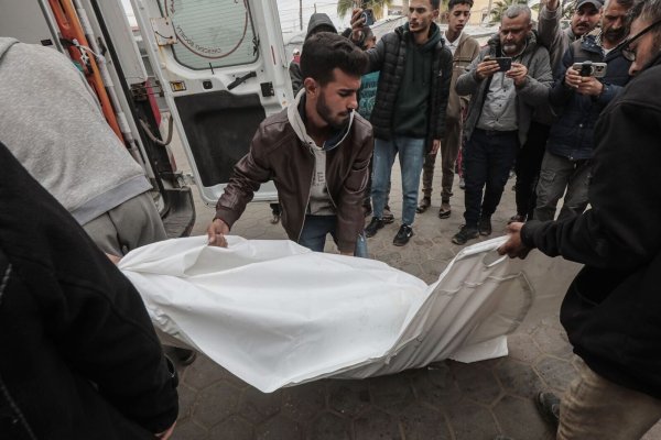 Bei israelischen Angriffen im Gazastreifen starben nach palästinensischen Angaben mindestens 41 Menschen. - © Omar Ashtawy/APA Images via ZUMA Press Wire/dpa