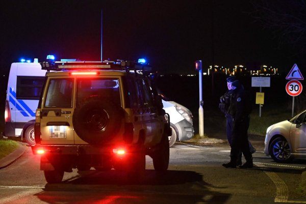 In Nordfrankreich sind mehrere Menschen durch Schüsse gestorben. - © Bernard Barron/AFP/dpa