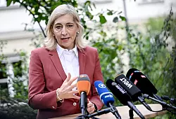 Nina Warken (CDU) ist Bundesministerin für Gesundheit. - © picture alliance/dpa