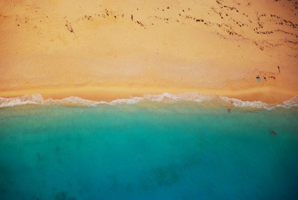 Der aus Oerlinghausen stammende Arno W. - dem die Detmolder Staatsanwaltschaft Missbrauch vorwirft - ist am Strand in Uruguay ermordet worden. Das berichtet die Zeitung El Pais. - © Symbolbild: Pixabay