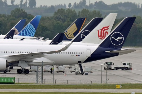 So viele Fluggesellschaften wie hier in München gibt es nur an wenigen deutschen Flughäfen zu sehen: Das Angebot wächst nur langsam. - © Malin Wunderlich/dpa