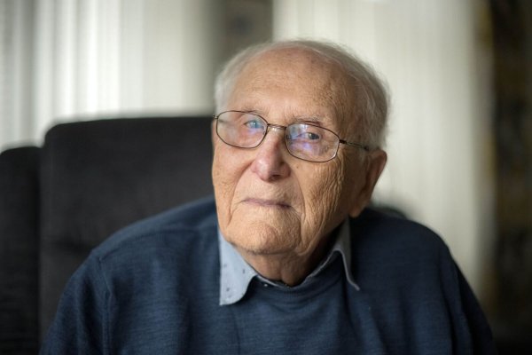 Albrecht Weinberg ist über die Abstimmung von CDU und FDP mit den Stimmen der AfD enttäuscht. - © Sina Schuldt/dpa