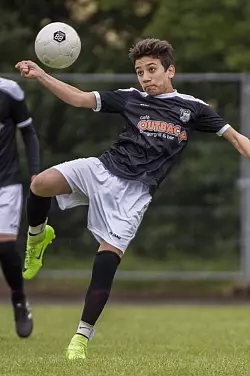 Matchwinner: Yasin Güden hat den Siegtreffer für die C-Junioren des TuS Horn-Bad Meinberg erzielt. - © Egon Penner