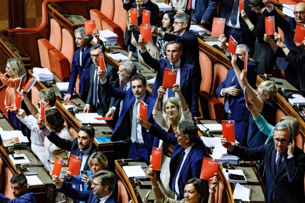 Der Senat in Rom billigte das neue KI-Rahmengesetz mit großer Mehrheit. (Archivbild) - © Roberto Monaldo/LaPresse via ZUMA Press/dpa