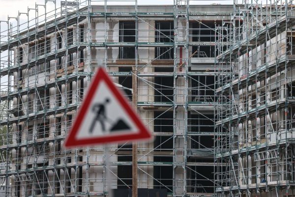 Der Immobilienmarkt in Nordrhein-Westfalen erholt sich langsam. (Symbolbild) - © Oliver Berg/dpa