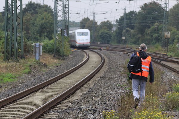 Im Bahnhof Bielefeld-Brackwede kam es am Montagvormittag zu einem tödlichen Unfall. - © FOTO: SUSANNE LAHR