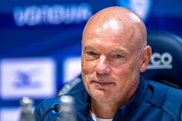 Uwe Rösler ist neuer Trainer beim VfL Bochum. - © David Inderlied/dpa