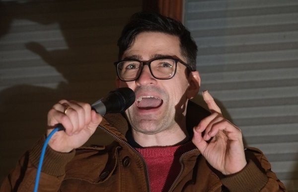 Martin Sellner, rechter Aktivist aus Österreich. - © Sebastian Willnow/dpa