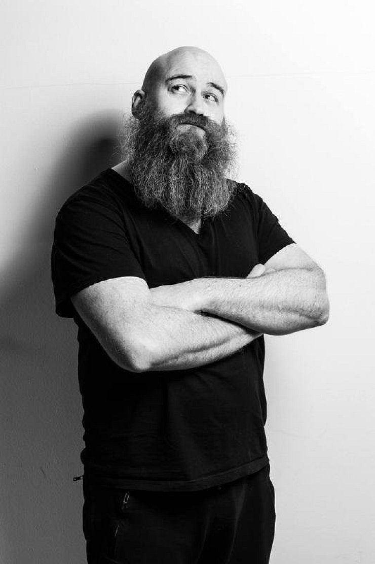 Comedy: Johnny Armstrong tritt am Freitag in Entrup auf. - © Chris Chross Media