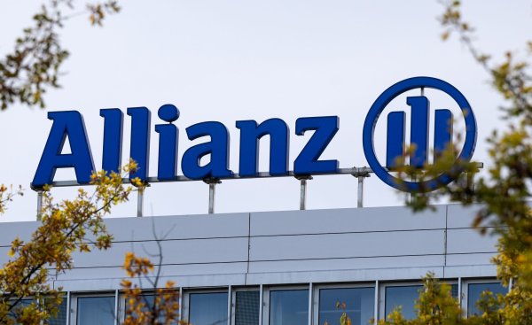 Der Versicherer Allianz befindet sich derzeit auf Erfolgskurs. (Archivbild) - © Sven Hoppe/dpa