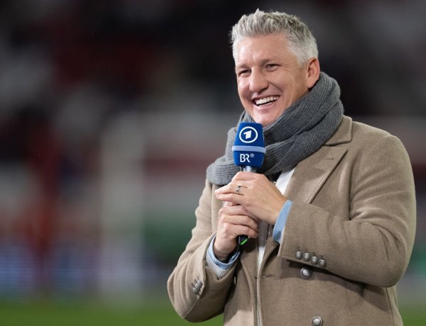 Bastian Schweinsteiger sieht gute Aussichten für Bayern und Bayer in der Champions League. - © Sven Hoppe/dpa