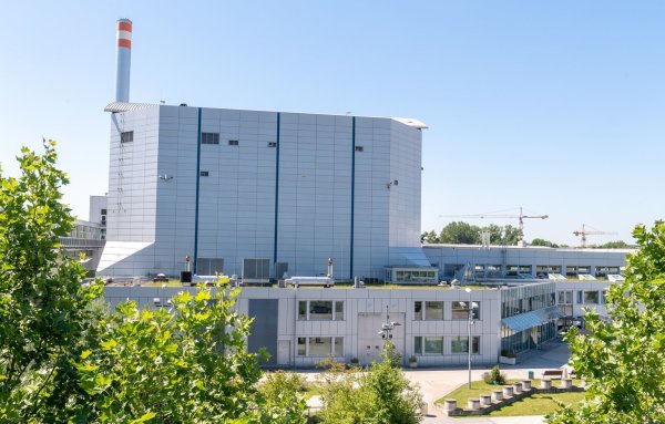 Garchinger Forschungsreaktor FRM II - © Foto: Peter Kneffel/dpa