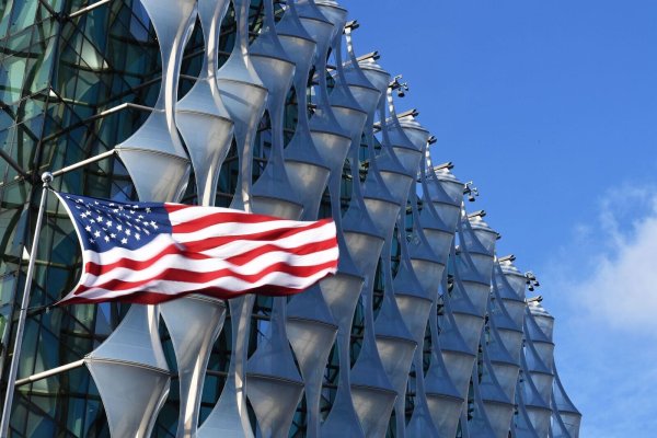 Wenn es nach Trump geht, soll ein Geschäftsmann aus Arkansas in der US-Botschaft in London das Sagen haben. (Archivbild) - © John Stillwell/PA Wire/dpa