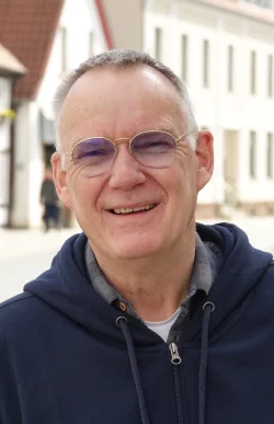 Hans-J. Horstmann ist Pr&auml;sident vom Ambassador-Clubs Lippe-Ravensberg. - &copy; Axel B&uuml;rger