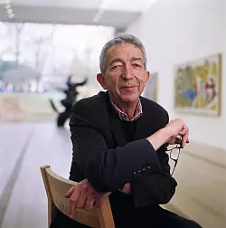 Kurator Christoph Vitali - &copy; Foto: Gaetan Bally/KEYSTONE/dpa