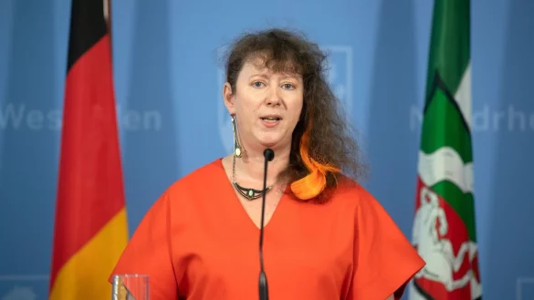 - © Federico Gambarini/dpa