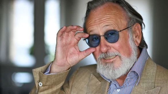 - &copy; Jens Kalaene/dpa