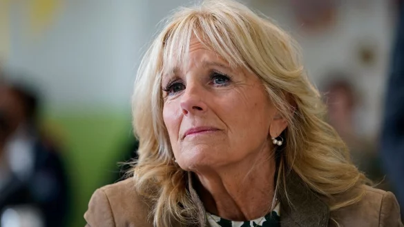 - &copy; Susan Walsh/AP/dpa