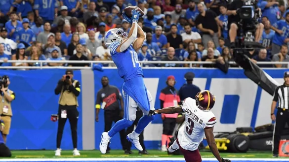 - &copy; Lon Horwedel/FR170538 AP/dpa