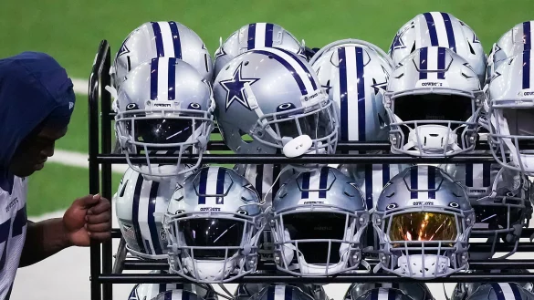 - &copy; Smiley N. Pool/The Dallas Morning News/AP/dpa