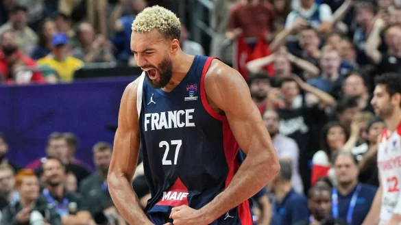 - © Soeren Stache/dpa