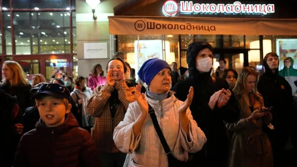 - &copy; Alexander Zemlianichenko/AP/dpa