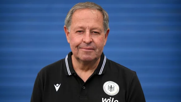 Der Bundestrainer der deutschen Ruderer: Uwe Bender. - © Federico Gambarini/dpa