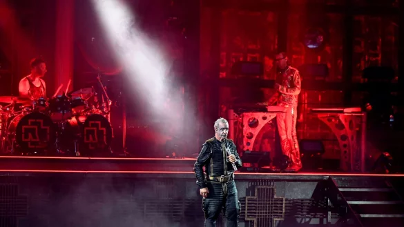 - &copy; Malte Krudewig/dpa